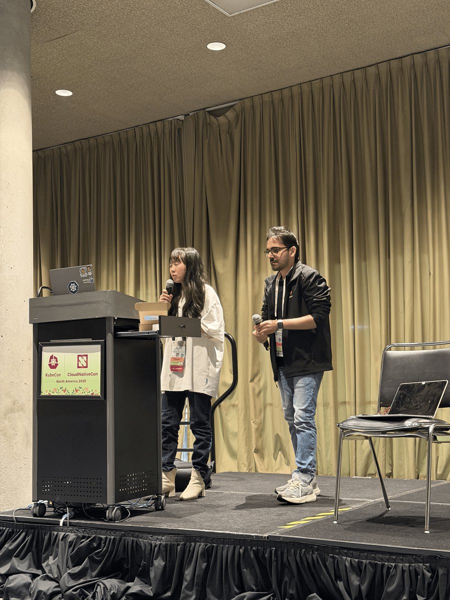 vcluster's tweet image. We’re having an incredible time at #KubeCon.
The energy, the conversations, the community, it’s all happening here in Atlanta.

Come find us at Booth #421 (Hall B3–B5 | L1) grab some swag, say hi 👋, and let’s talk Kubernetes!