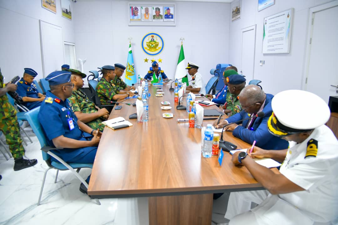 Rear Admiral Abdullahi Ahmed, paid a courtesy call on the Chief of the Air Staff (CAS), Air Marshal SK Aneke; The visit aimed to strengthen inter-service cooperation and solicit NAF's continued support for critical College initiatives.

More>> tinyurl.com/Visit2CAS
