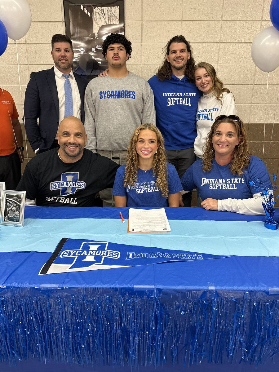 Congratulations to Brilee Day on signing to play softball at Indiana State University! Brilee plans to study Business &amp; Marketing.