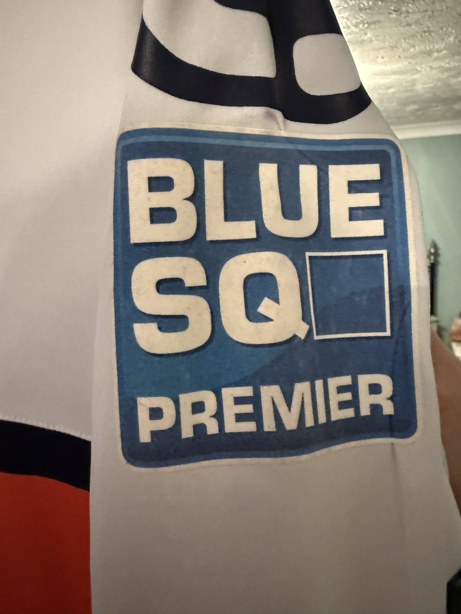 RobsonOReardon's tweet image. Before I list this on eBay, I’m selling the last of my match worn #Luton collection before moving to Northern Ireland.

If anyone’s interested, please send me a DM 🎩🫡

#LTFC