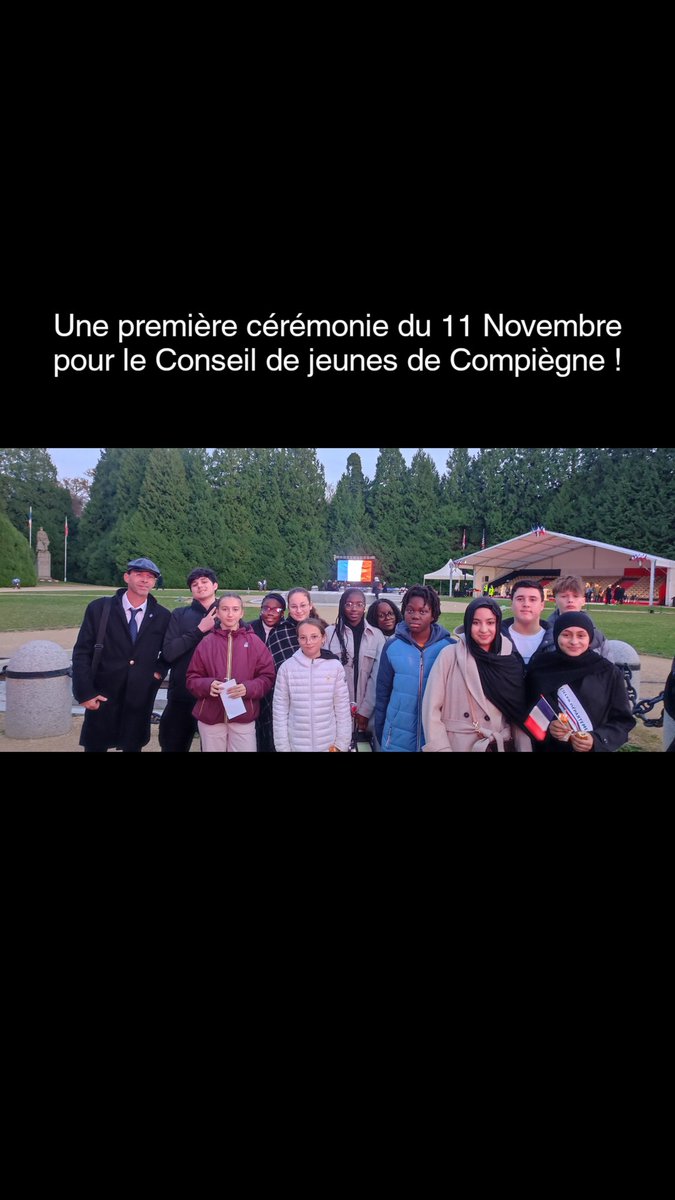 AlexMarlot60's tweet photo. 🇨🇵Une très belle cérémonie du 11 novembre 2025 à la clairière de l'armistice de Rethondes. Une première pour le Conseil de jeunes de Compiègne !🇨🇵 https://t.co/QmU44X91Ee