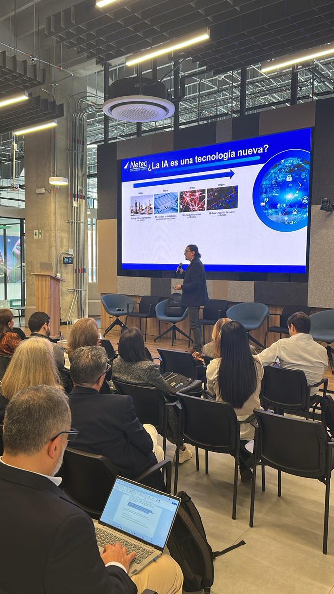 netec's tweet image. 🤝En #Netec seguimos fortaleciendo nuestra colaboración con el ecosistema tecnológico.

Gracias a todos los que nos acompañaron en el #InnovationSummit de @Sinertic_ , donde compartimos estrategias sobre cómo la IA impulsa la innovación y el liderazgo empresarial. 🚀

#Sinertic