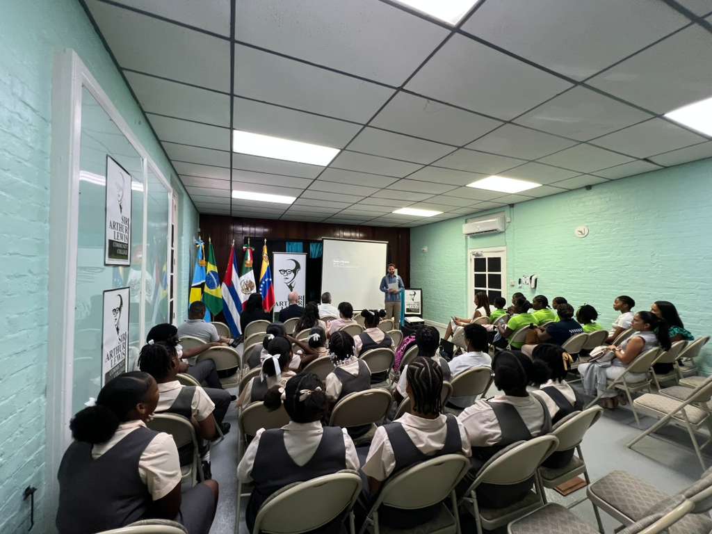 Embajada de México en Santa Lucía tweet media