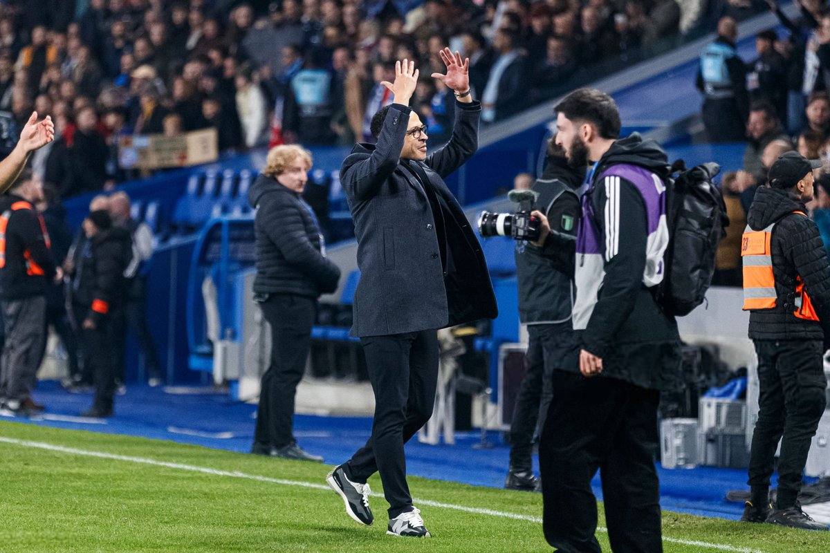 ActuL1_'s tweet image. 🚨🚨 OFFICIEL ! LES DÉCISIONS DE LA COMMISSION DE DISCIPLINE ! ⚖️🇫🇷

Calvin Verdonk (LOSC) ❤️🤍: 2 matchs de suspension ferme.

Folarin Balogun (ASM) ❤️🤍 et Nicolás Tagliafico (OL) ❤️💙 : 1 match de suspension ferme chacun.

Liam Rosenior (RCSA) 💙🤍 et Alexandre Polizzi (ASM)…