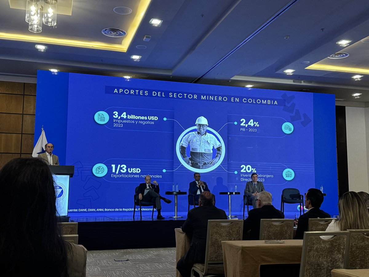 “En Colombia, al igual que en Panamá, la minería ocupa menos del 1% del territorio nacional. Sin embargo, en Colombia aporta alrededor del 2.4% del PIB, y en Panamá más del 4%. Pero su impacto va mucho más allá de las cifras: la minería se ha convertido en el tercer socio