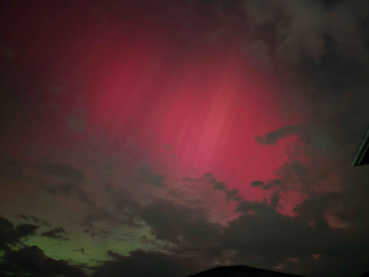 The colors last night 🤩🌌✨#aurora #Northernlights #Auroraborealis