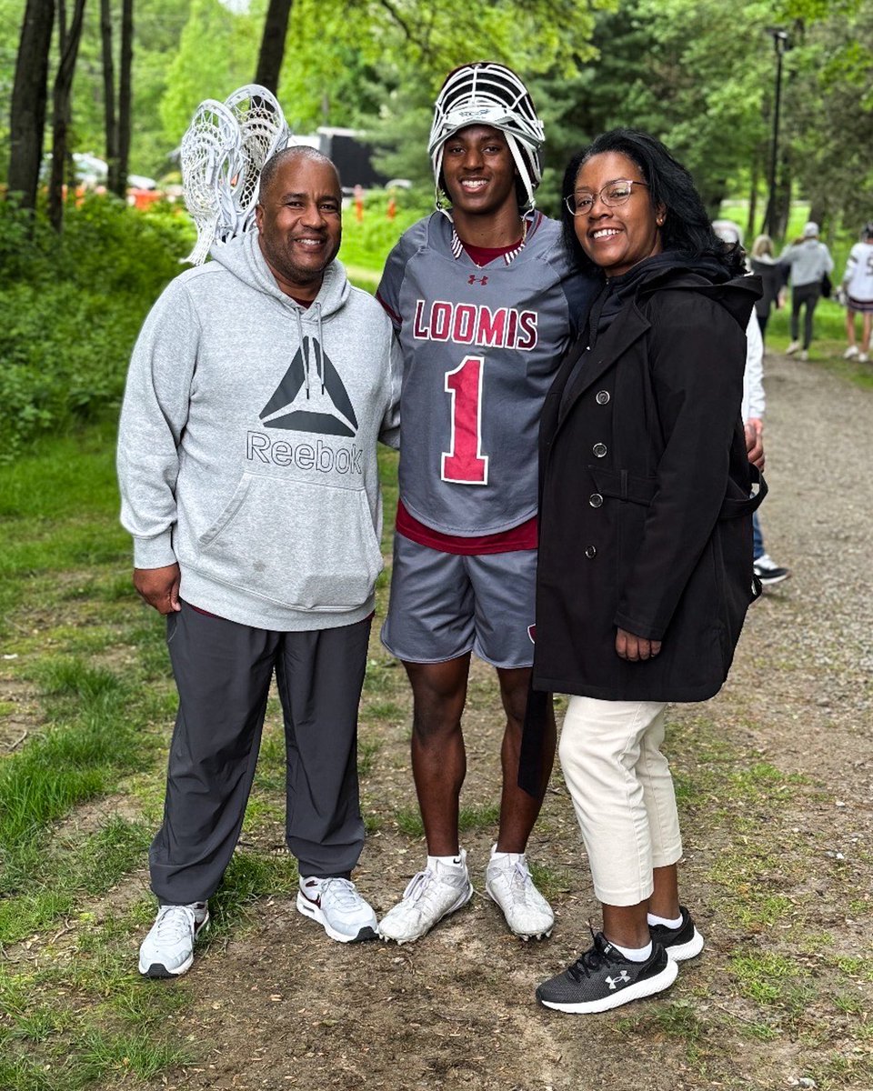 ColgateMLax's tweet image. 𝑺𝒊𝒈𝒏𝒆𝒅 ✍️

Next up in our class of 2030’s, we have Ashton McNair!

Ashton is a defender from Spencerport, N.Y. 

Welcome to Colgate!

#GoGate