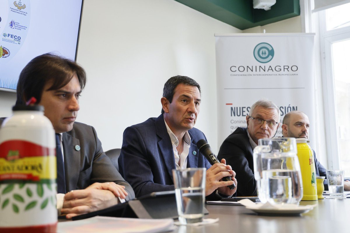 ✅ Concluyó la Asamblea 2025 de la entidad, junto al Consejo de Administración, Presidentes de nuestras Federaciones y #Cooperativas de diferentes regiones del pais. 🌱

👥 <a href="/CONINAGRO/">CONINAGRO</a> continúa bajo la Presidencia de <a href="/lucasmagnano/">Lucas Magnano</a>, Vicepresidente Marcelo Federici, Secretario