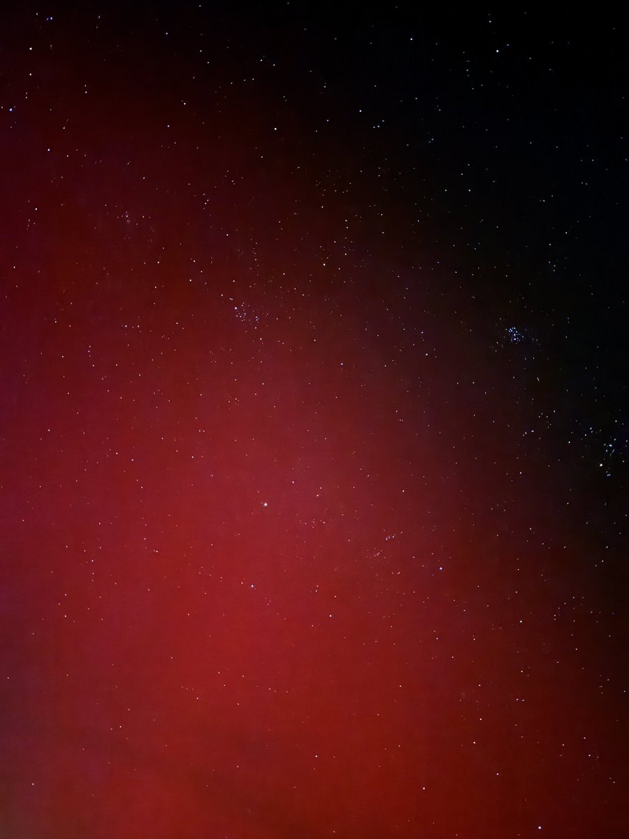 What happens under the northern lights, stays under the northern lights 😈