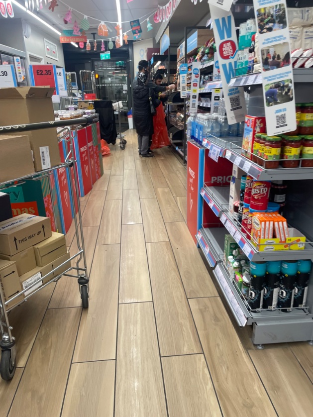 D_BentoBox's tweet photo. @coopuk Dodgy staff behaviour. London Wall. 90% Indian migrants. Clearing out the entire bakery section into a bag for a woman speaking their language to take for free. Why? https://t.co/QaU81mxQJk