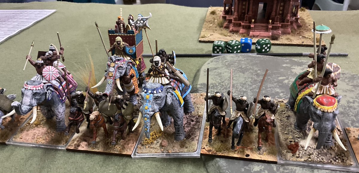 Oldwargamer's tweet image. Played DBA Big Battles last night at the club. Got the Classical Indians out with 7 #Elephants and 6 Heavy Chariots, but still got smashed by the Sassanids 🙁
#DBA #DBAbigbattles #Indians #ClassicalIndians #Ancients #28mm