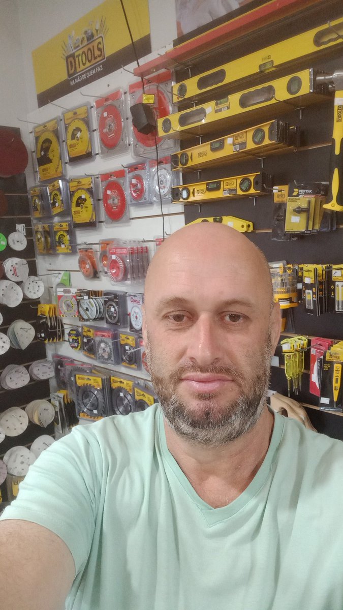 Na expectativa  mas em paz e sempre de bem com a vidahhhhh