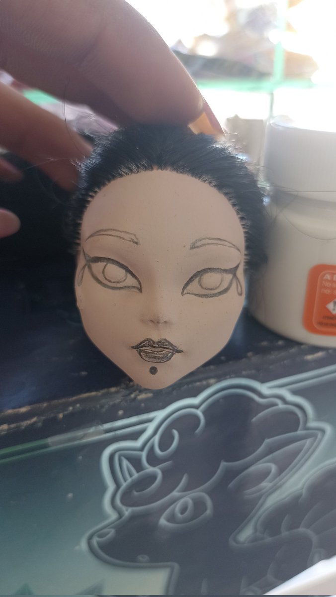 Nanami Doll tweet media