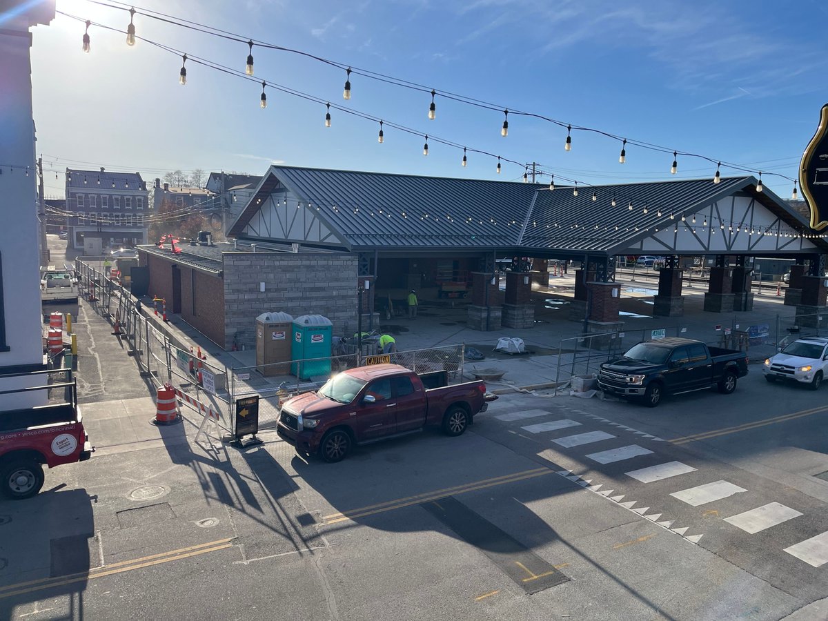 prusconstruct's tweet image. The Short Street Pavilion in Lawrenceburg is almost complete. Proud to provide construction management on this great community project. Stay tuned for the final reveal.
#ConstructionManagement #PrusConstruction #LawrenceburgIN #PrusProjects