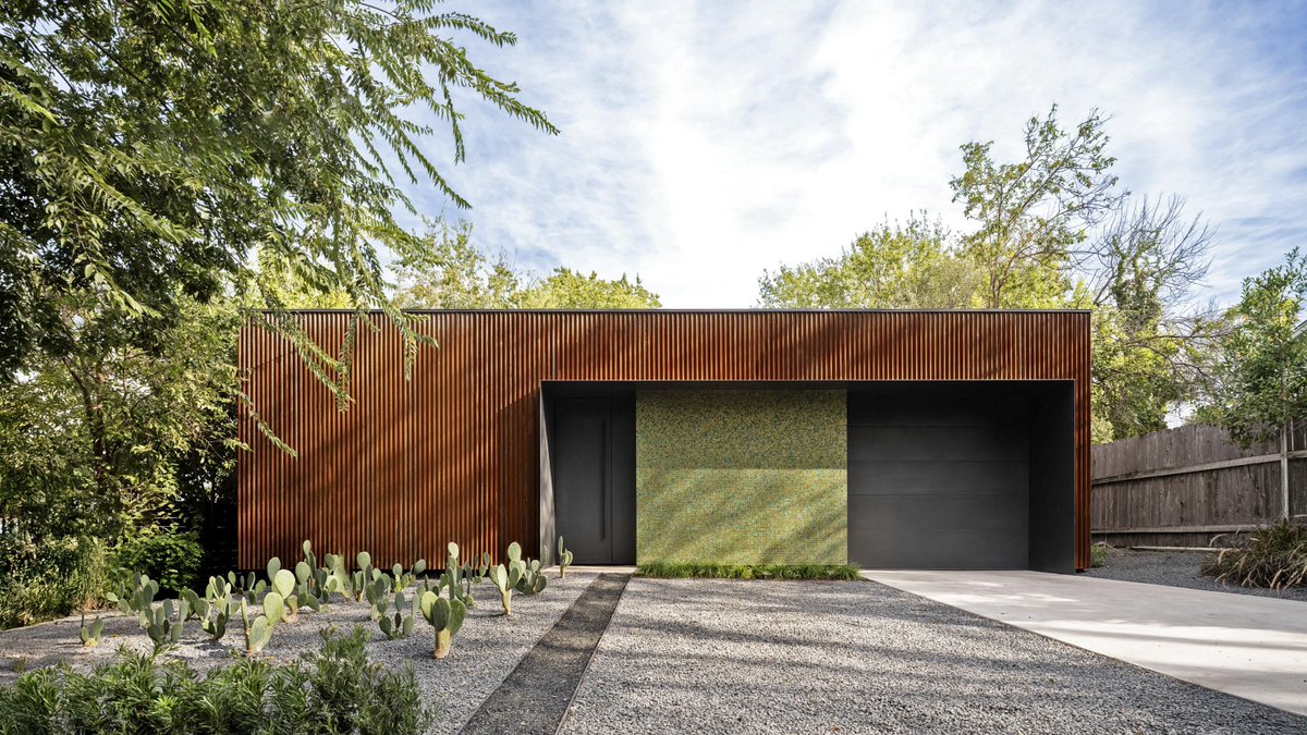 archinect's tweet image. Stealth House by Specht Novak 📸 Leonid Furmansky #ArchinectProjects
 
Project details at archinect.com/firms/project/…