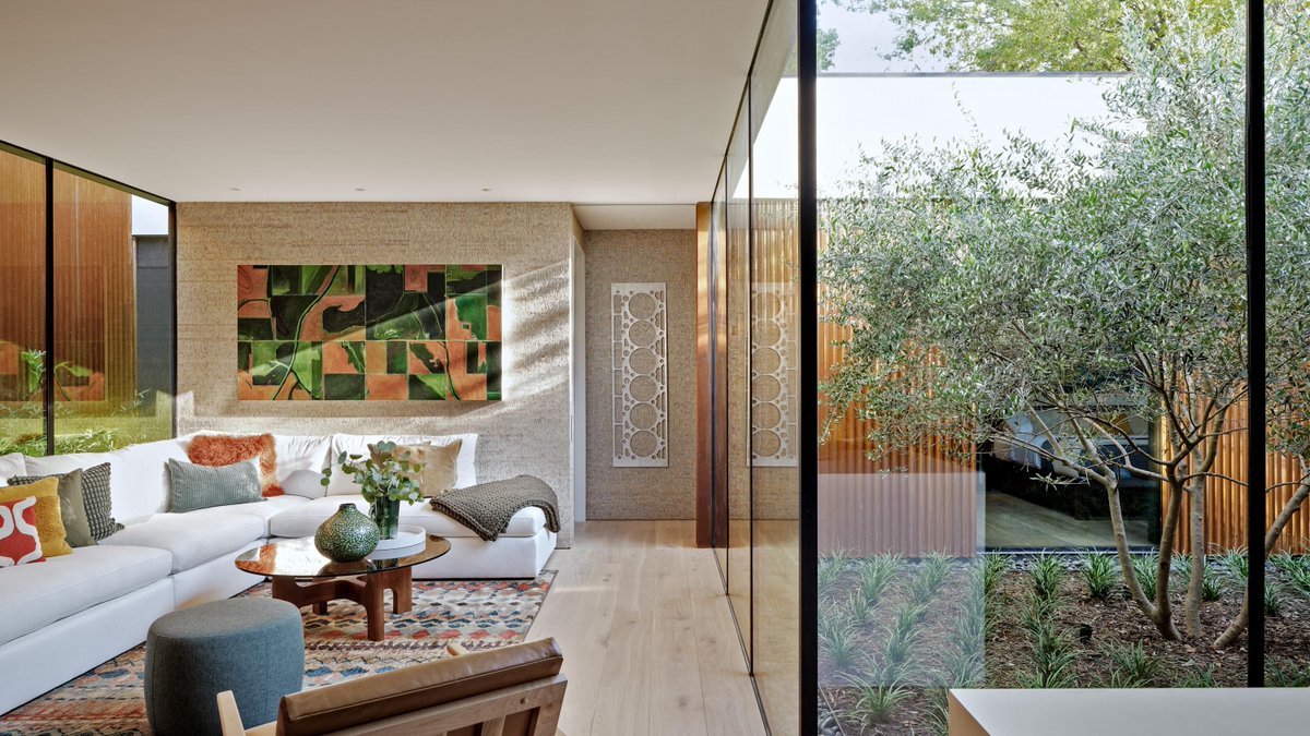 archinect's tweet image. Stealth House by Specht Novak 📸 Leonid Furmansky #ArchinectProjects
 
Project details at archinect.com/firms/project/…