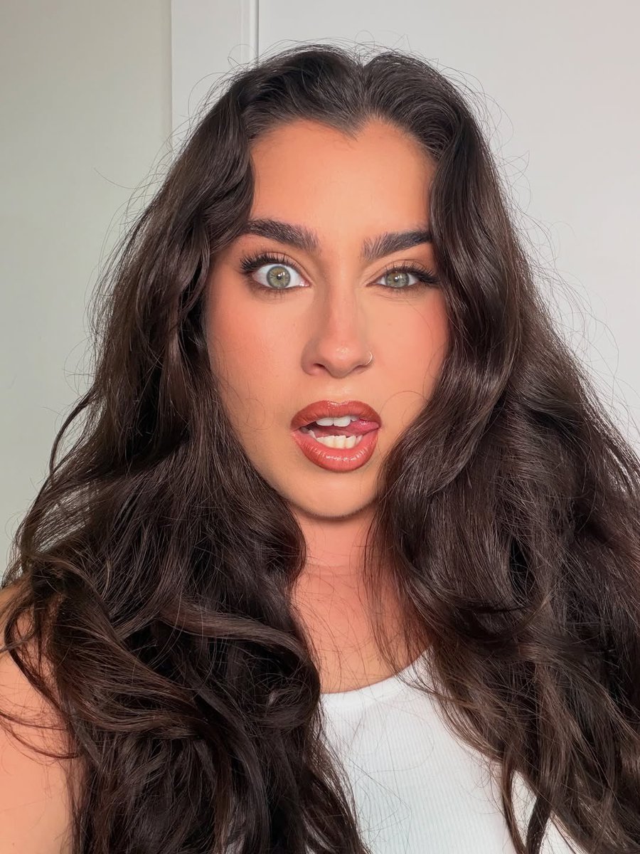 Lauren Jauregui Español tweet media