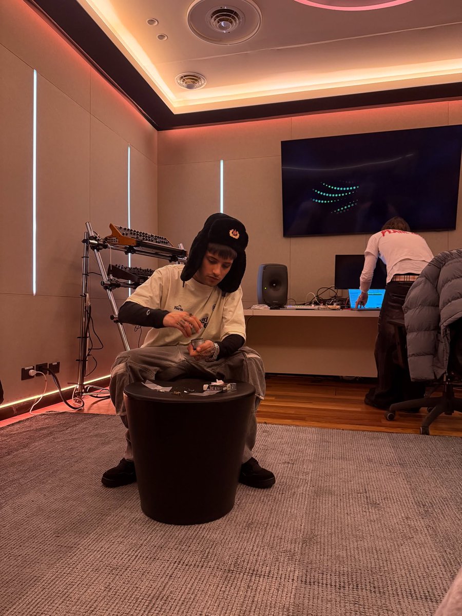 FroArchives's tweet photo. https://t.co/TvWDVH2nXs