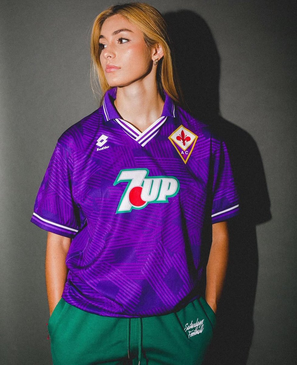 Fiorentina 92/93 😍

🛒paraisodeldeporte.com/producto/fiore…