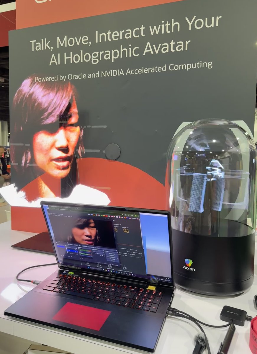 ubuntu's tweet image. Ubuntu sightings 👀

From laptops to live demos, here’s where we spotted Ubuntu powering #KubeCon 🔋

Tag us if you’ve seen Ubuntu in the wild recently! 

 #Ubuntu #Canonical #OpenSource