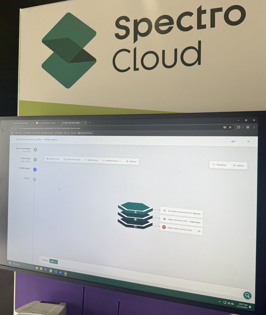 ubuntu's tweet image. Ubuntu sightings 👀

From laptops to live demos, here’s where we spotted Ubuntu powering #KubeCon 🔋

Tag us if you’ve seen Ubuntu in the wild recently! 

 #Ubuntu #Canonical #OpenSource