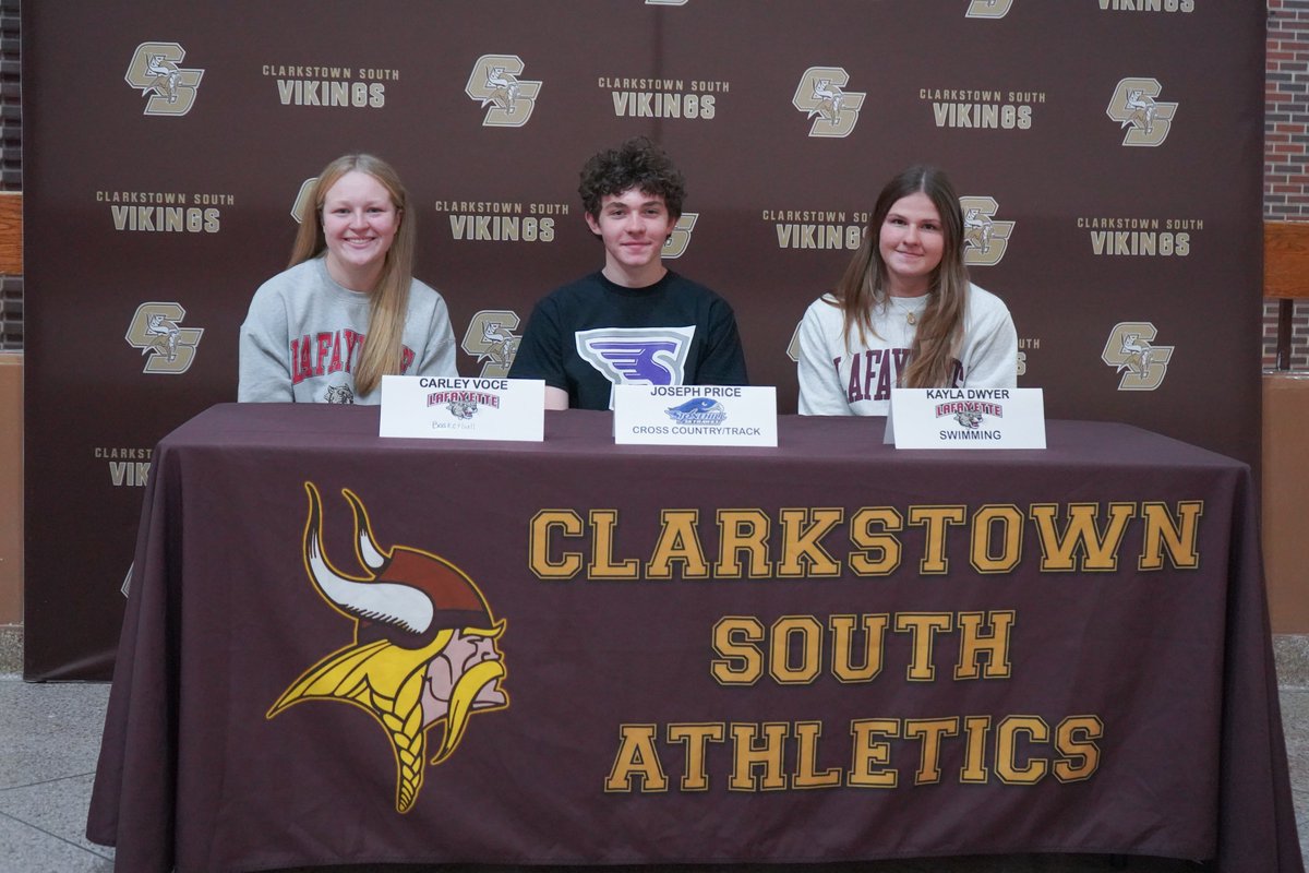 ccsdschools's tweet image. In the presence of their families, friends and athletics staff, three #ClarkstownCSD student-athletes signed letters of intent during a National Signing Day event yesterday at CHSS. Congratulations to our Vikings! Read more about the student-athletes on FB. #ClarkstownCommitment