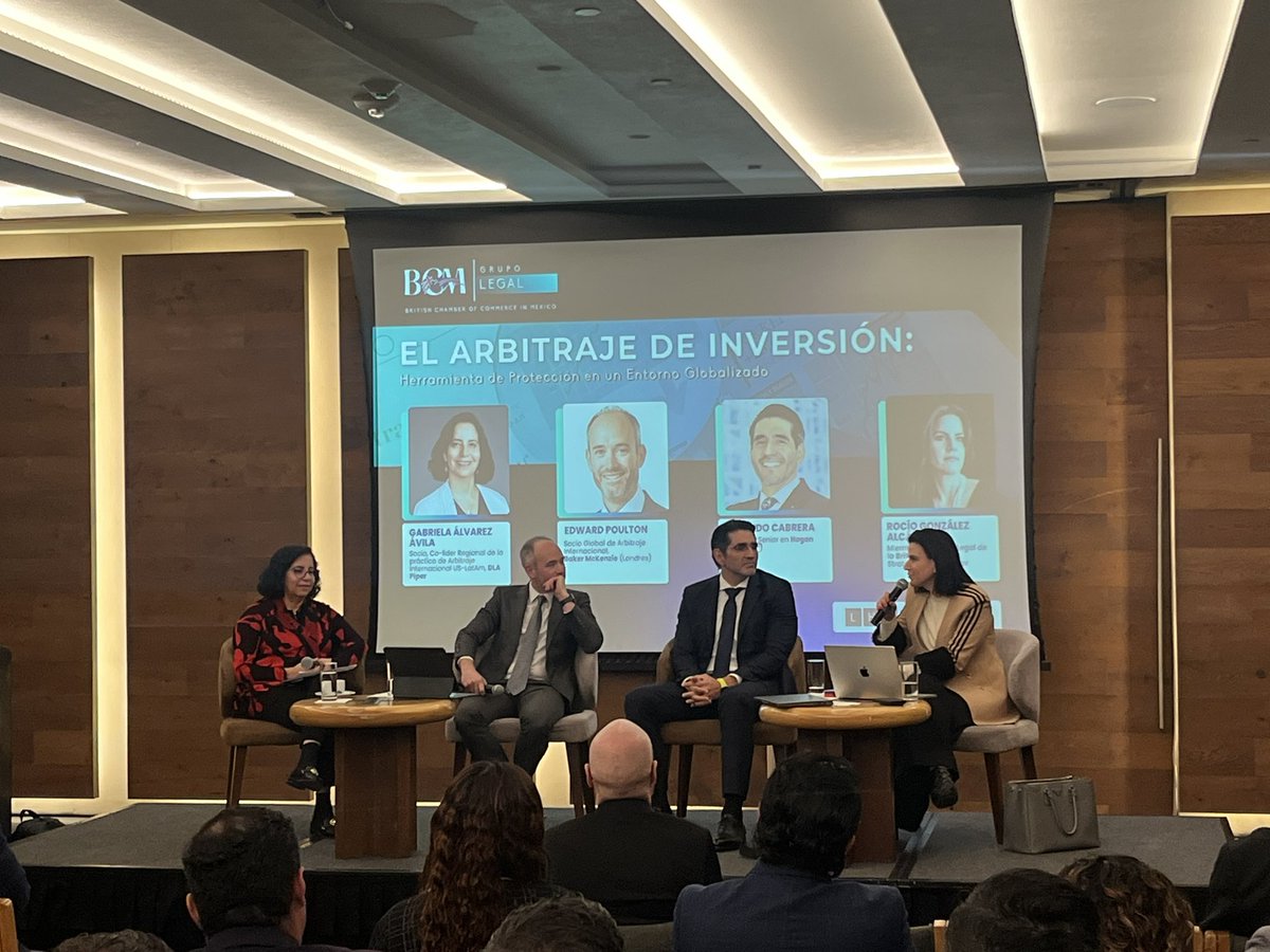 BritChaMexico tweet media