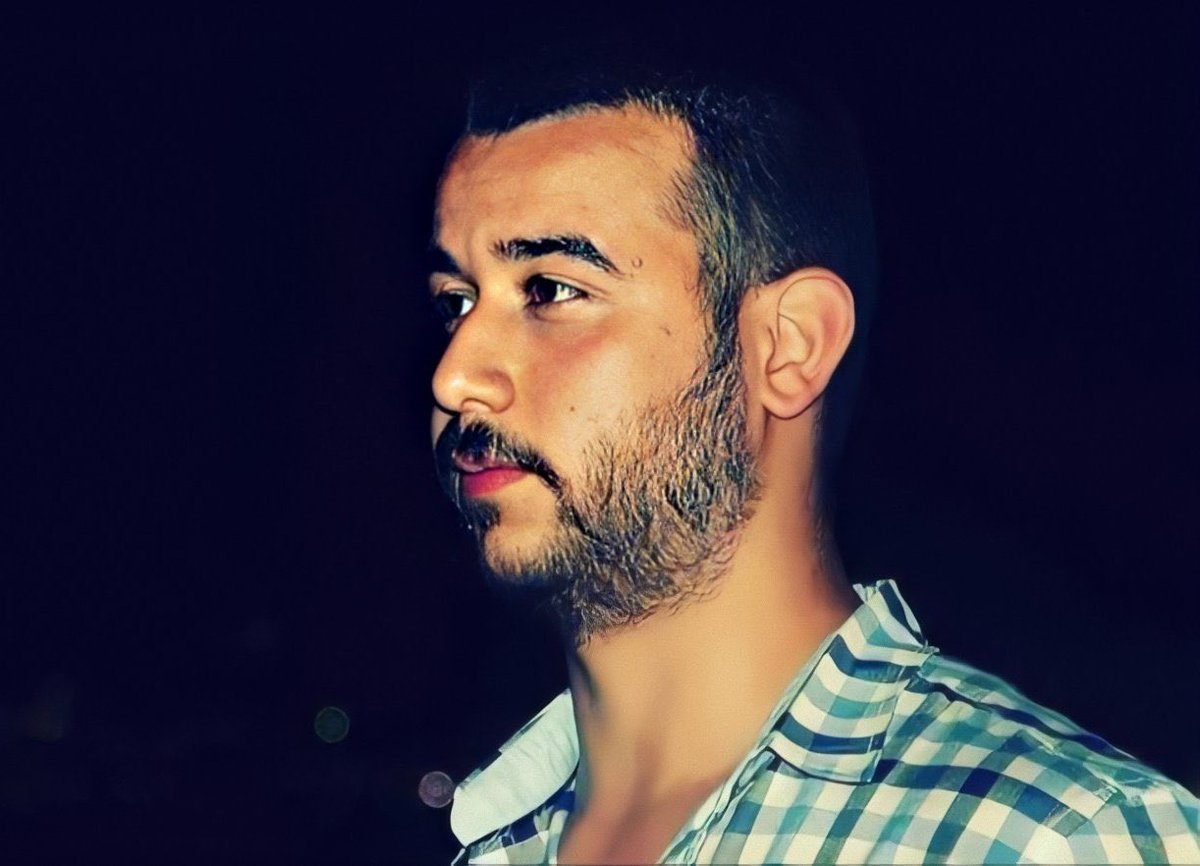 Bir yiğit ardından, 3917. gün.

Vatan sevgisini, Türk'e sevdayı,
Hatırından silme sakın ülküdaş.

Unutma, unutturma.
#FıratYılmazÇakıroğlu