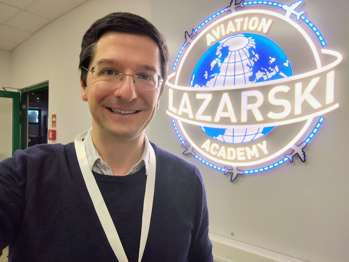 Exciting visit to Lazarski University in Warsaw this week, to discuss how climate change is affecting aviation.