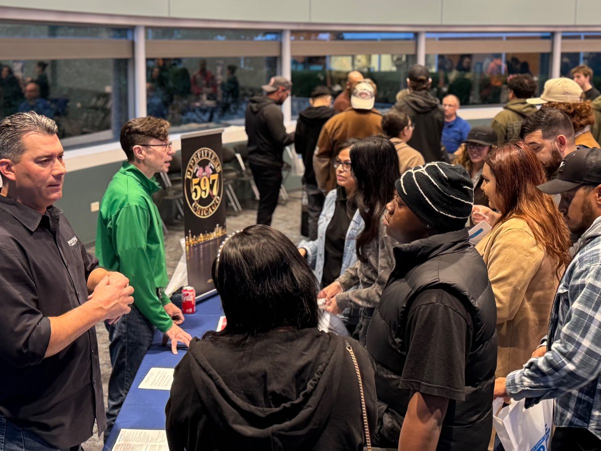 CiscoBuildUnion's tweet image. The Nov. 6 2025 DuPage County Trade Apprenticeship Expo smashed expectations and drew hundreds of eager attendees ready to explore careers in the Union construction trades.
#UnionStrong #BuildingOurFuture #CISCO #UnionConstructionCareers