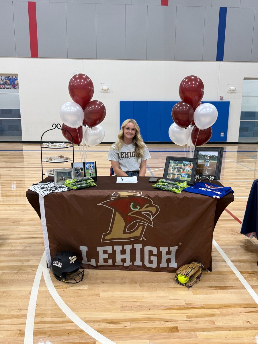 LeanderSoftball tweet media