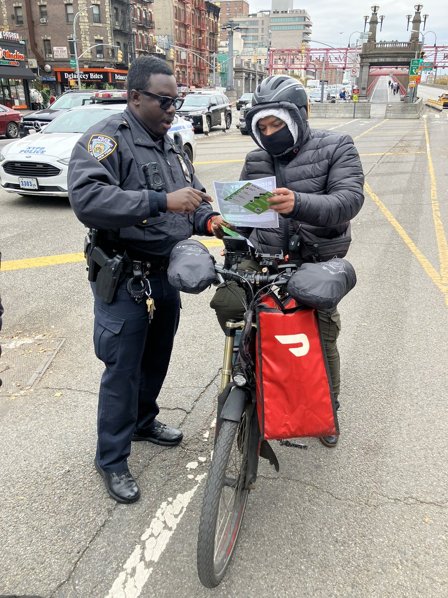 NYPD 7th Precinct tweet media