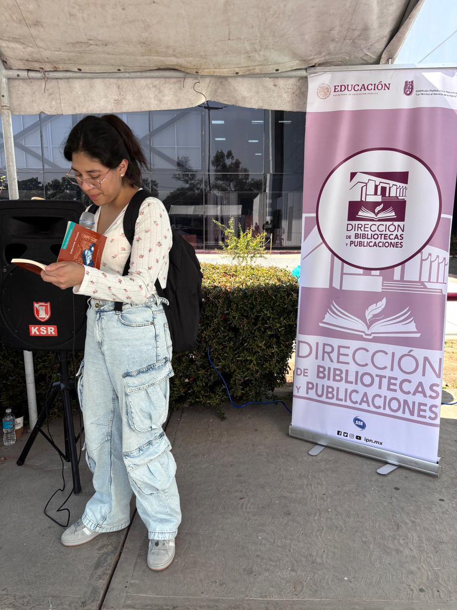 Con el libro “Décima musa” en mano revivimos la acústica del Siglo de Oro pronunciando las palabras de Sor Juana Inés de la Cruz para este #DíaNacionalDelLibro.

<a href="/IPN_MX/">IPN</a> 
<a href="/sse_ipn/">Secretaría de Servicios Educativos IPN</a> 
<a href="/FCEMexico/">Fondo de Cultura Económica</a>