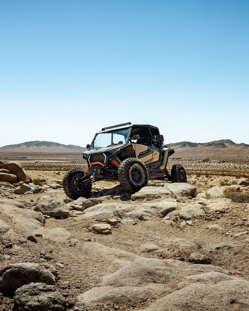 PolarisRZR's tweet image. Desert dust ➡️ rock climbs