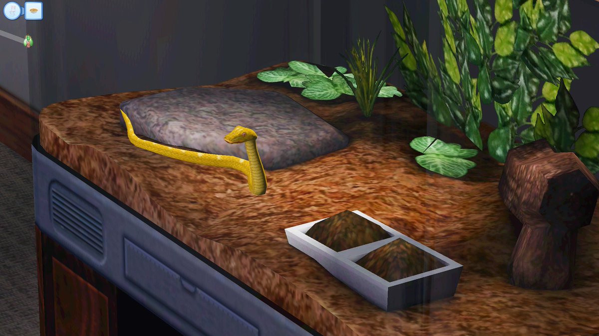 t0nischwartz's tweet image. I forgot Sims 3 has snakes and you can keep them in terrariums 🥹
