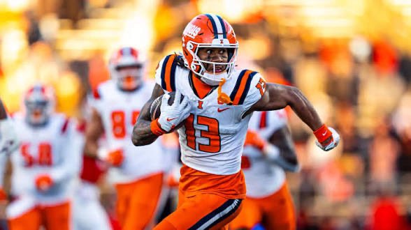 illinois offered 🔥🔥 
<a href="/_CoachEllington/">Danterius Ellington</a> <a href="/stanhill_4/">Stan Hill</a> <a href="/AllenTrieu/">Allen Trieu</a> <a href="/JuCoFootballACE/">JuCo Football Forer</a>