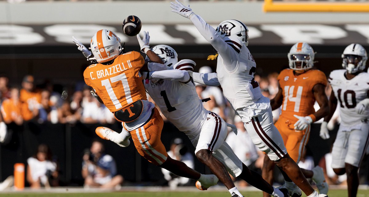 Bill_Martin's tweet image. Where @Vol_Football WR Chris Brazzell II ranks in SEC conference only games ⤵️

Rec Yds per game - 1st (93.2) 
Rec TDs - t1st (5) 
Rec Yds - 1st (559, 40 more than 2nd) 
30+ Yd Catches - 1st (6) 
40+ Yd Catches - t1st (4) 
50+ Yd Catches - t1st (3)