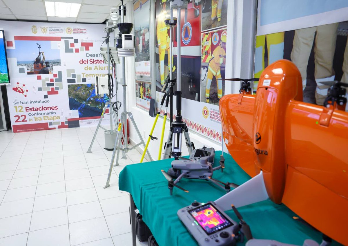 Con la presentación del Atlas Estatal de Riesgos de Guerrero y el Sistema de Alerta Temprana Meteorológica, damos un paso trascendental en materia de Protección Civil. 🗺️🤝Estas herramientas desarrolladas con tecnología de vanguardia y rigor científico, representan la visión de