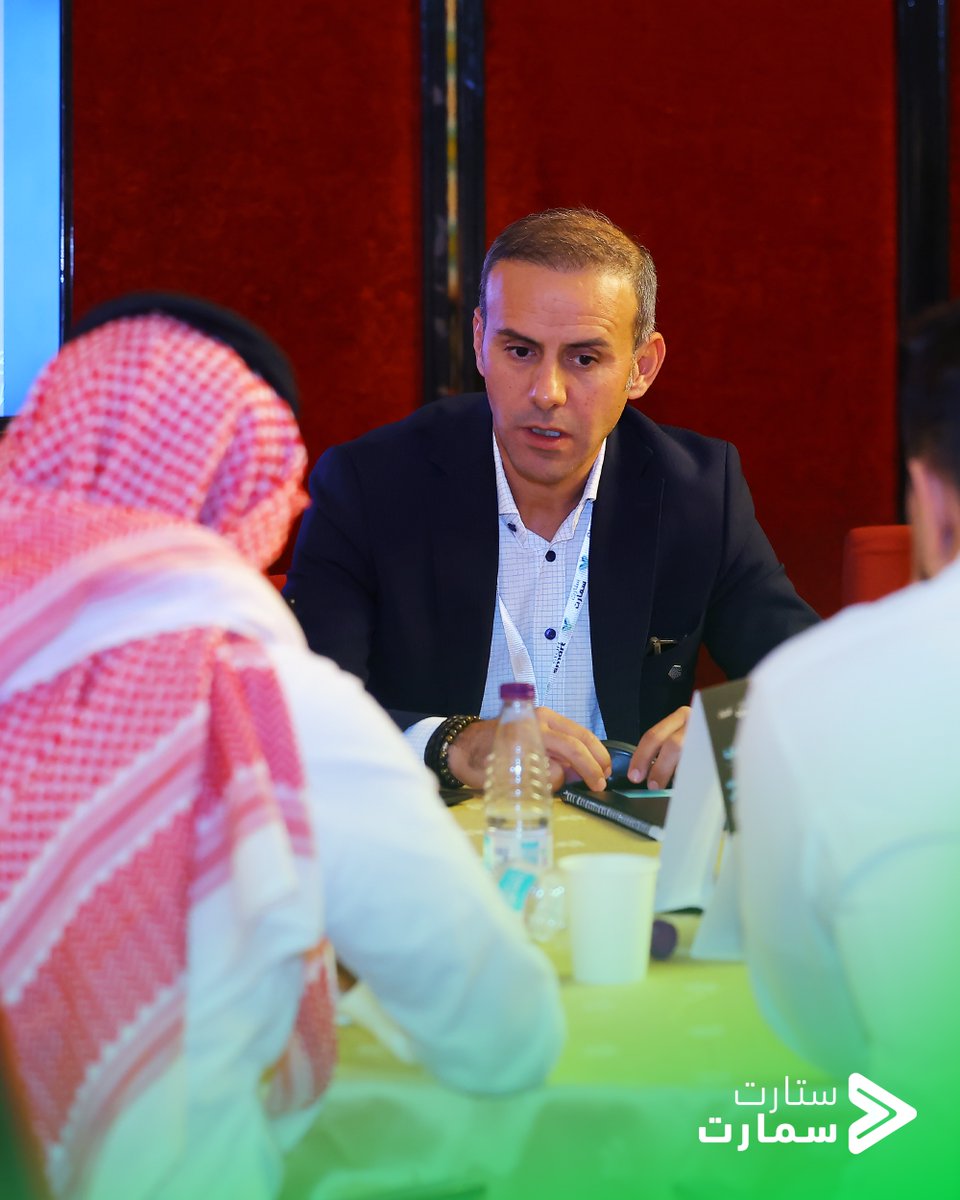 startsmartsaudi's tweet image. في أجواء مليئة بالحماس، قدّم #مختبر_الإدارة_المالية من مركز #ستارت_سمارت جلسات الإرشاد الجماعي والفردي، التي أتاحت للحضور المشاركة في حوارات ثرية مع الخبراء ضمن مجموعات صغيرة. واستعرضت هذه الجلسات موضوعات متنوعة ركزت على الإدارة المالية للمشاريع التجارية، مثل سبل تمويل الشركات…