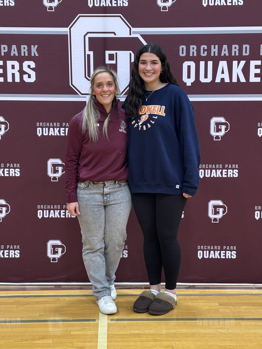 OP Varsity Softball tweet media