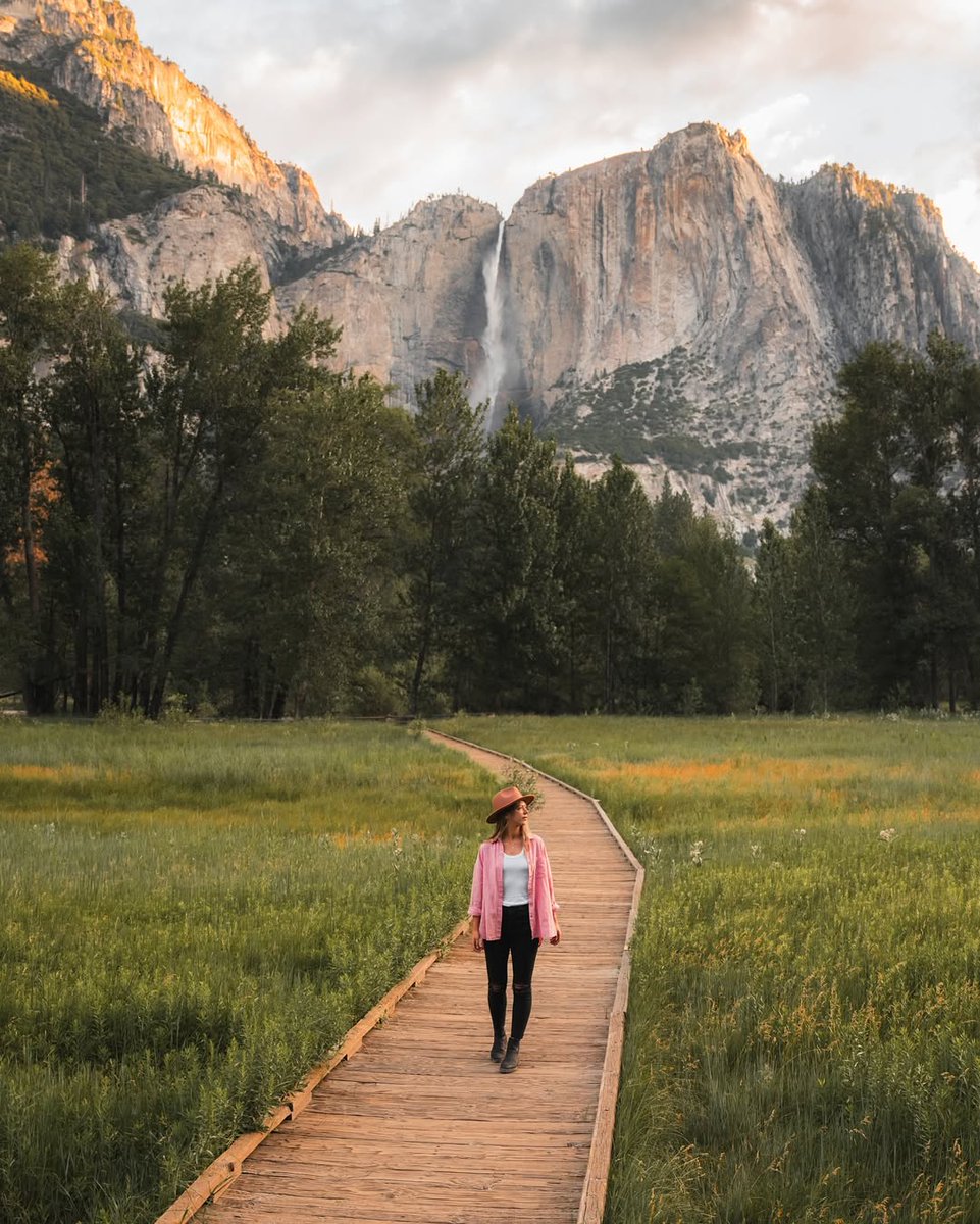 ThursdayBootCo's tweet image. Always exploring in the Legends 🍂

#ThursdayBoots
#WomensStyle
#FallBoots
#YosemiteNationalPark