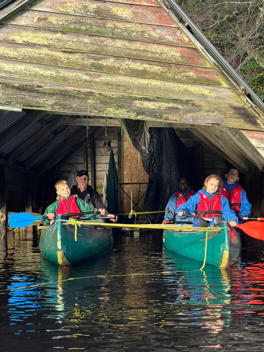 Langfaulds Primary School & LCR tweet media