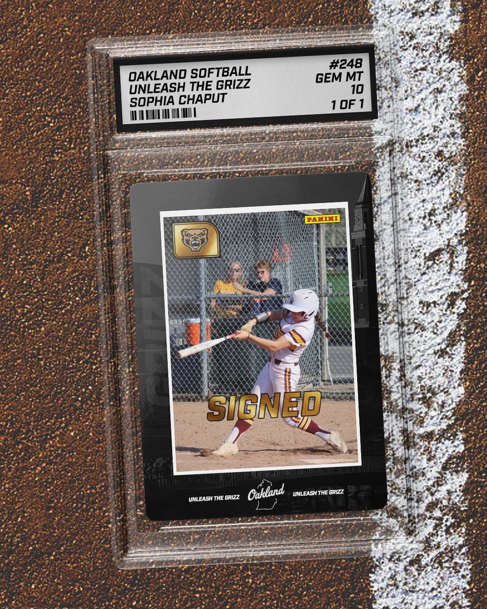 It's official!

Welcome to the Golden Grizzly family Sophia!