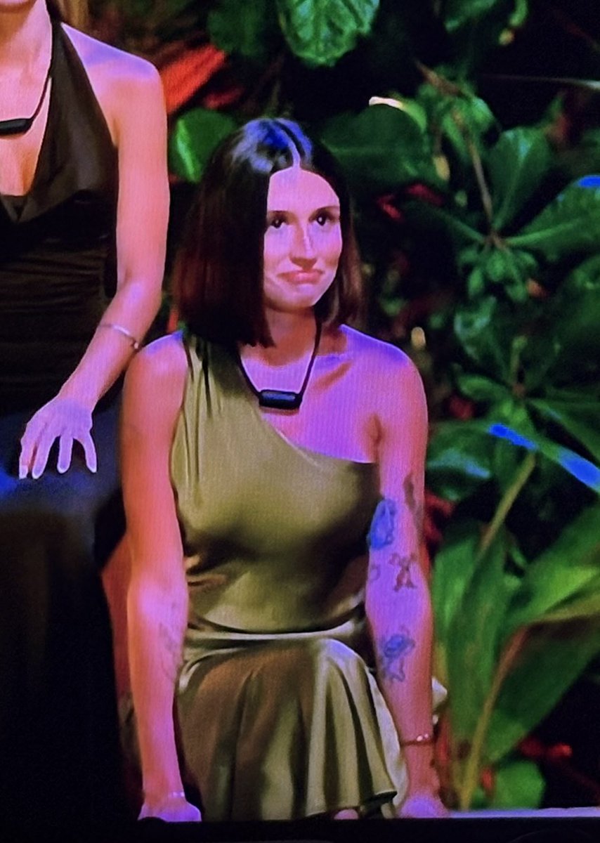 TuXlacotilla's tweet photo. #LaIslaDeLasTentaciones6
Las caras de media España cuando Claudia se ha puesto a gritar al ver las imágenes de Gilbert. https://t.co/OWA4VtjvSB