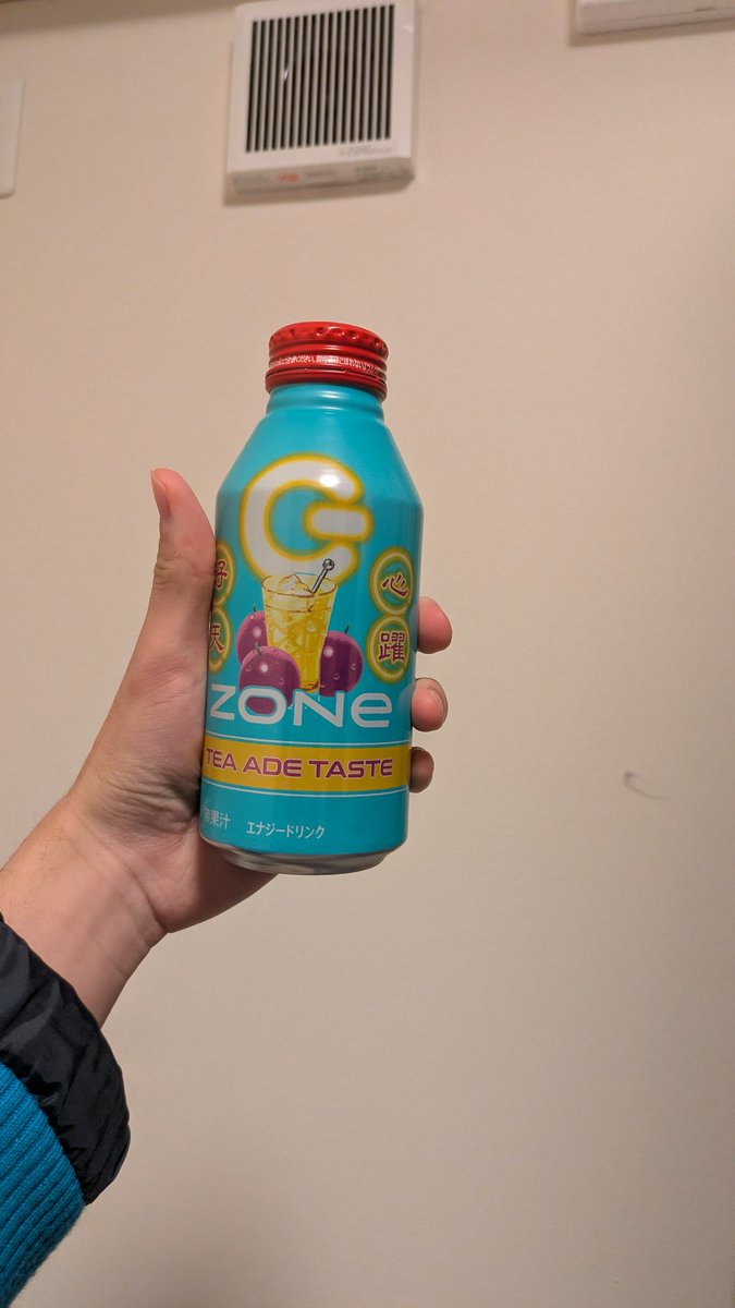 今日はZONeエナジーのPASSION SPARKLE のTEA ADE TASTEでKP🍻キンキン