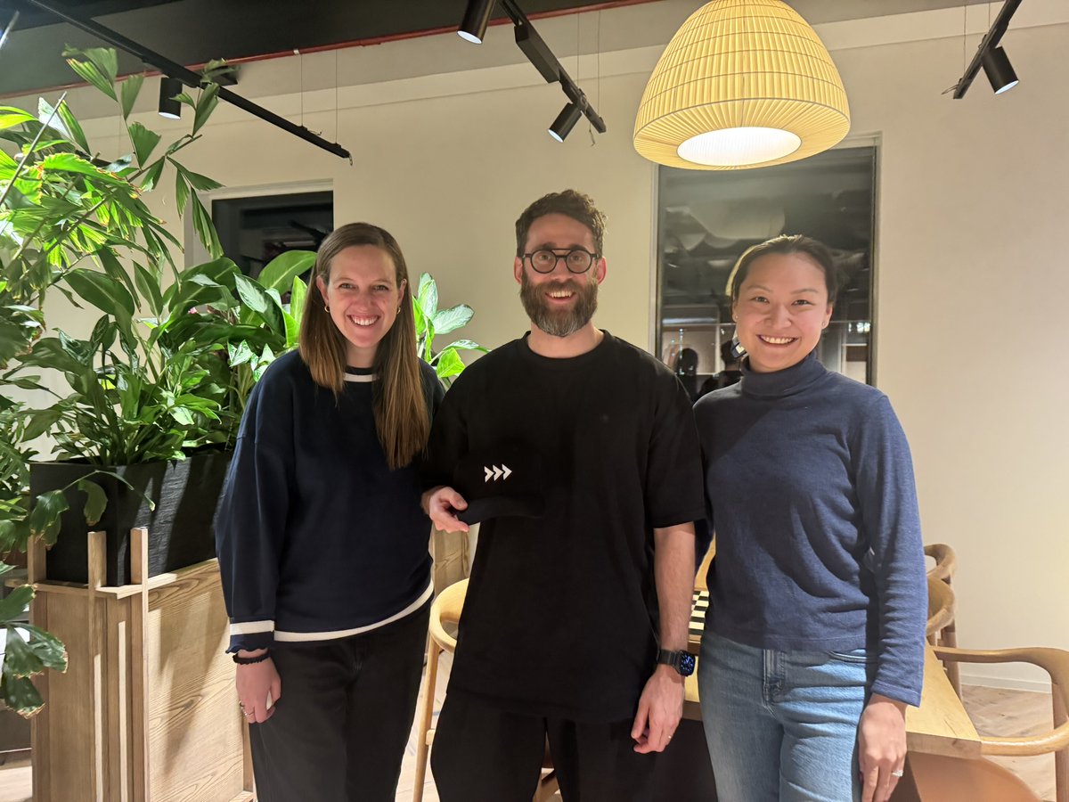 zqwq333's tweet image. @thomaspaulmann stopped by today to share with our Engine Room fellows on why @ycombinator was pivotal for them, why building something awesome for themselves was the secret to widespread product love, and PLG even at today's scale is the ultimate win for @raycast (check out…