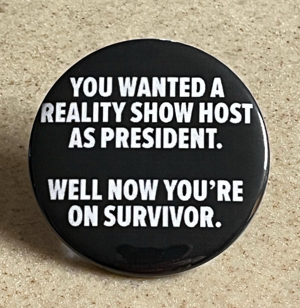 marythebuttonmaker.etsy.com/listing/185139…