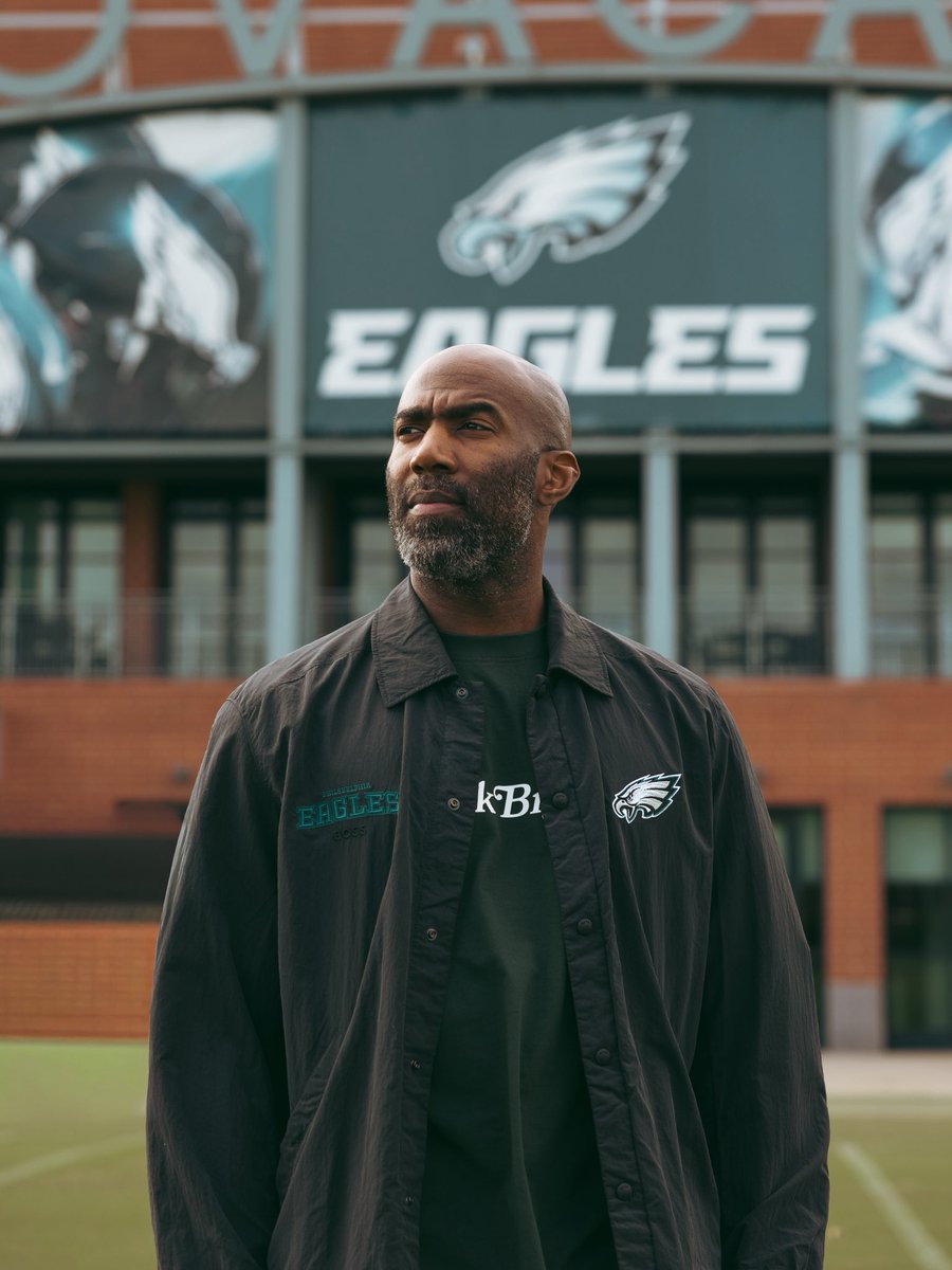 MalcolmJenkins's tweet image. Humbled by the journey.
Wearing the lessons. 
Excited for what’s next. 

11.28.25 @Eagles