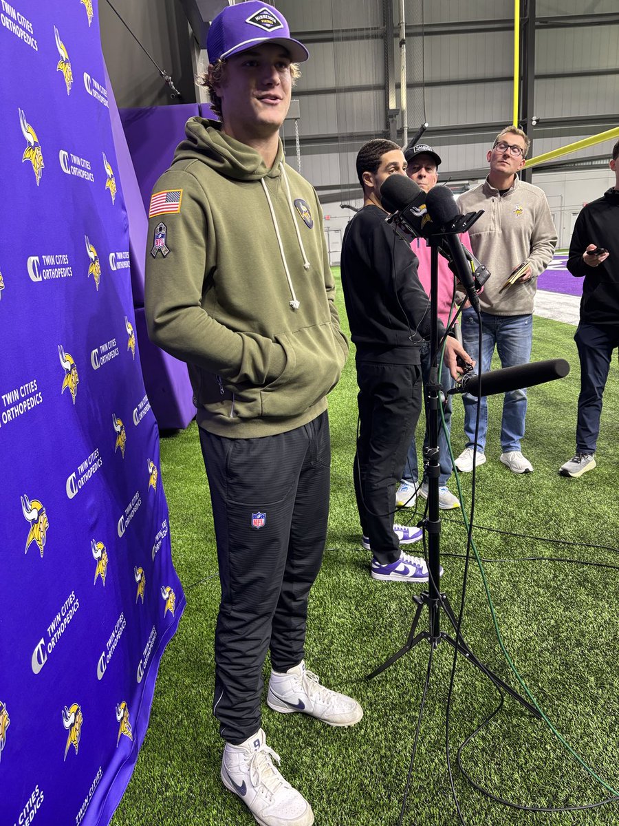 J.J. McCarthy did most of his presser with his hands in the hoodie pocket. He said he hit his right hand on a helmet on the incomplete throw to Justin Jefferson in the end zone in the third quarter. Said he definitely felt it but not an excuse for inaccurate passes.