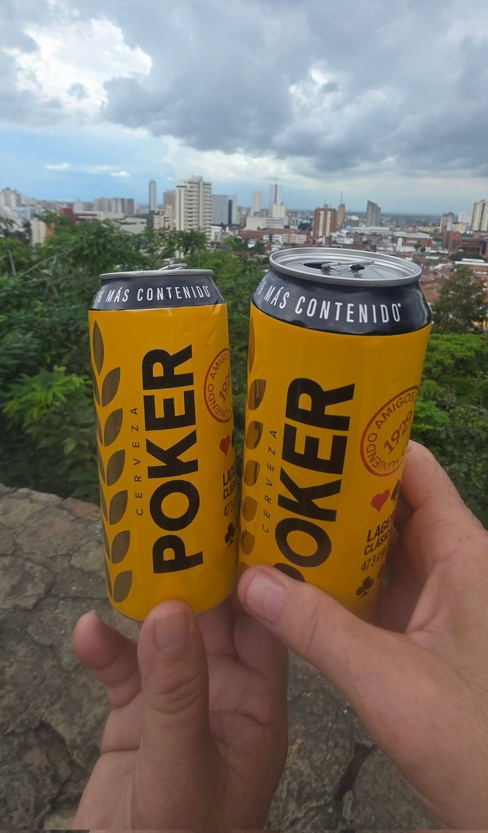 martitanietomor's tweet image. Brindis desde cali y para seguir disfrutando  los dias que me quedan ... ##CaliVé #cali #CaliVé #CaliVé #calicolombia🇨🇴 #cali